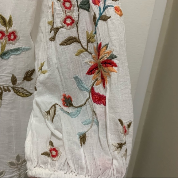 Johnny Was Workshop floral embroidered blouse size XS - Picture 6 of 14